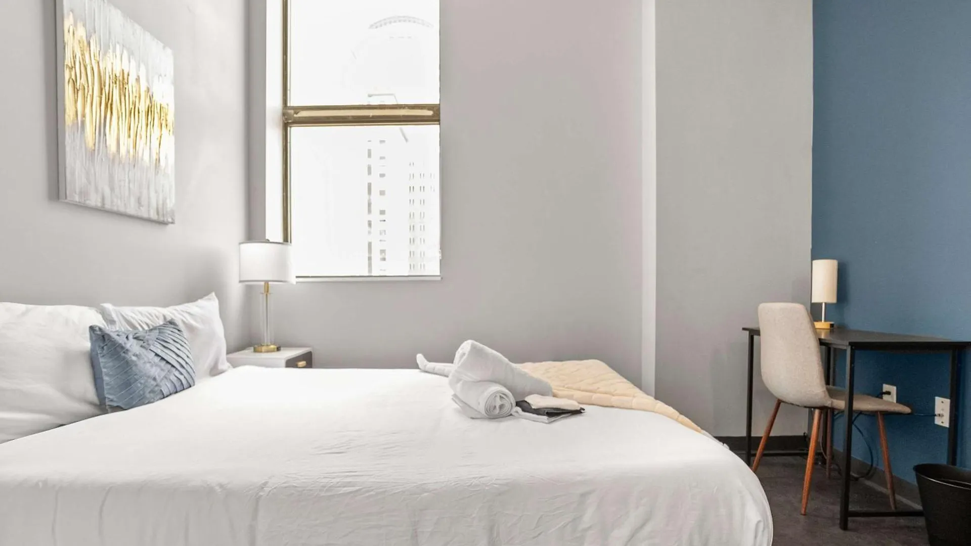 Apartment CozySuites Modern 1BR in Downtown Pitts #5 Pittsburgh United States