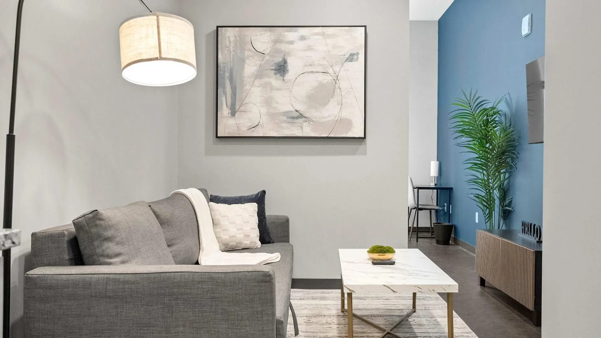 CozySuites Modern 1BR in Downtown Pitts #5 Pittsburgh